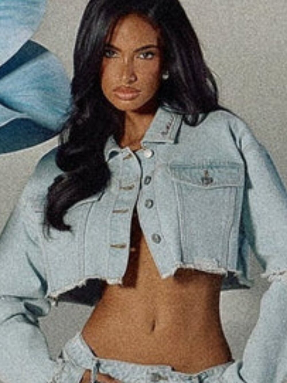 Mars The Label The Esha Cropped Denim Jacket in Light Wash Blue XS